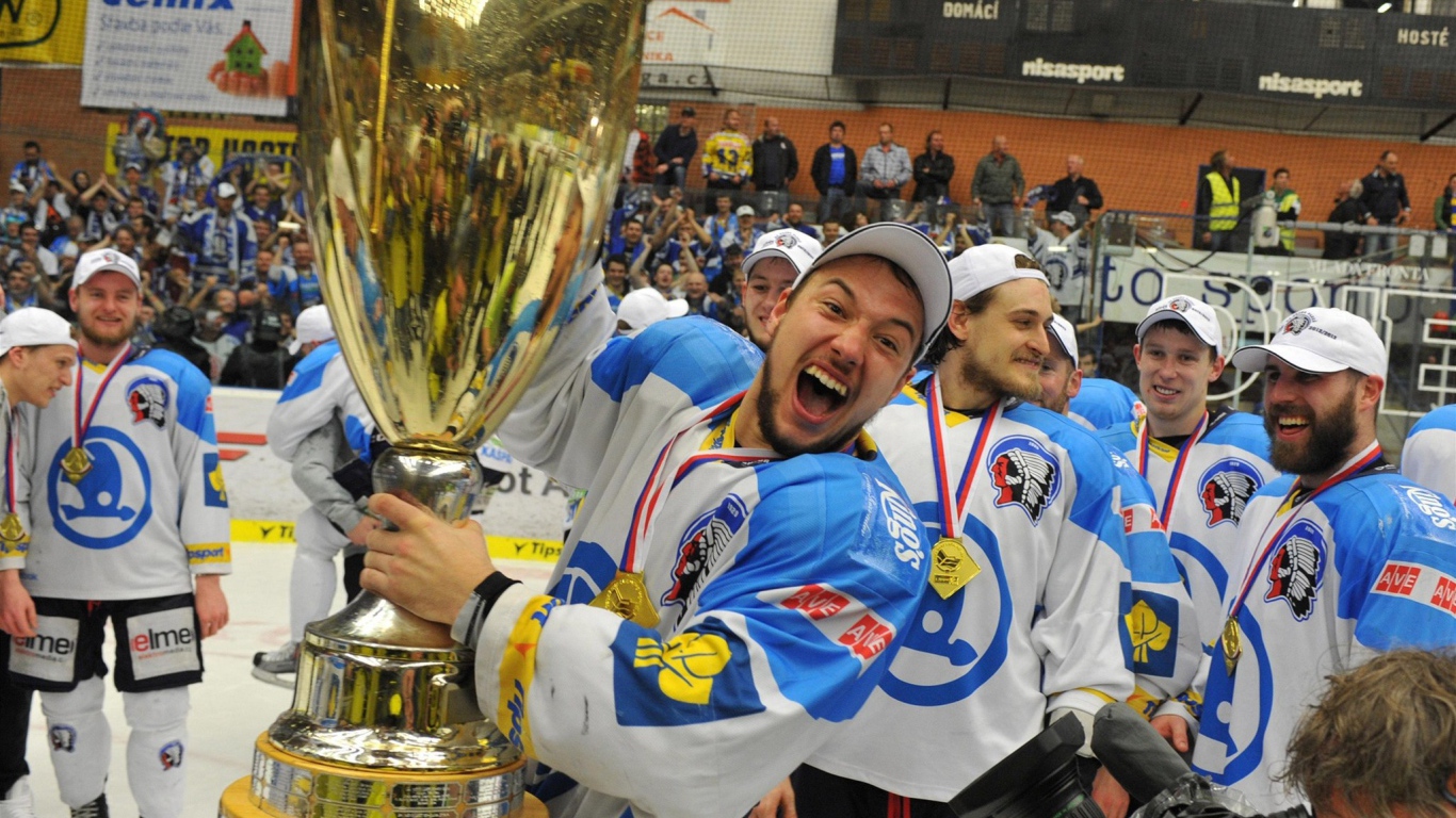 Знаменитый спортсмен Олег Твердовский