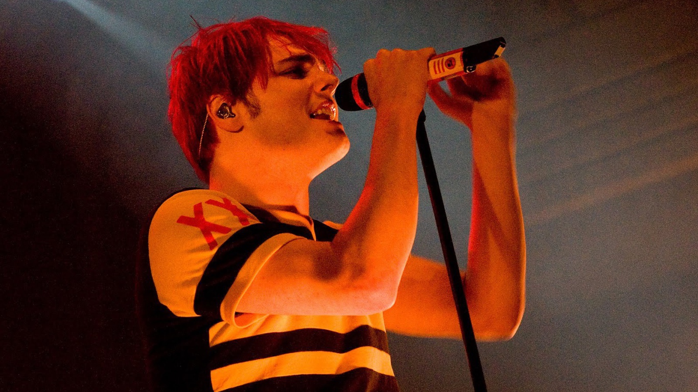 Актер Джерард Уэй