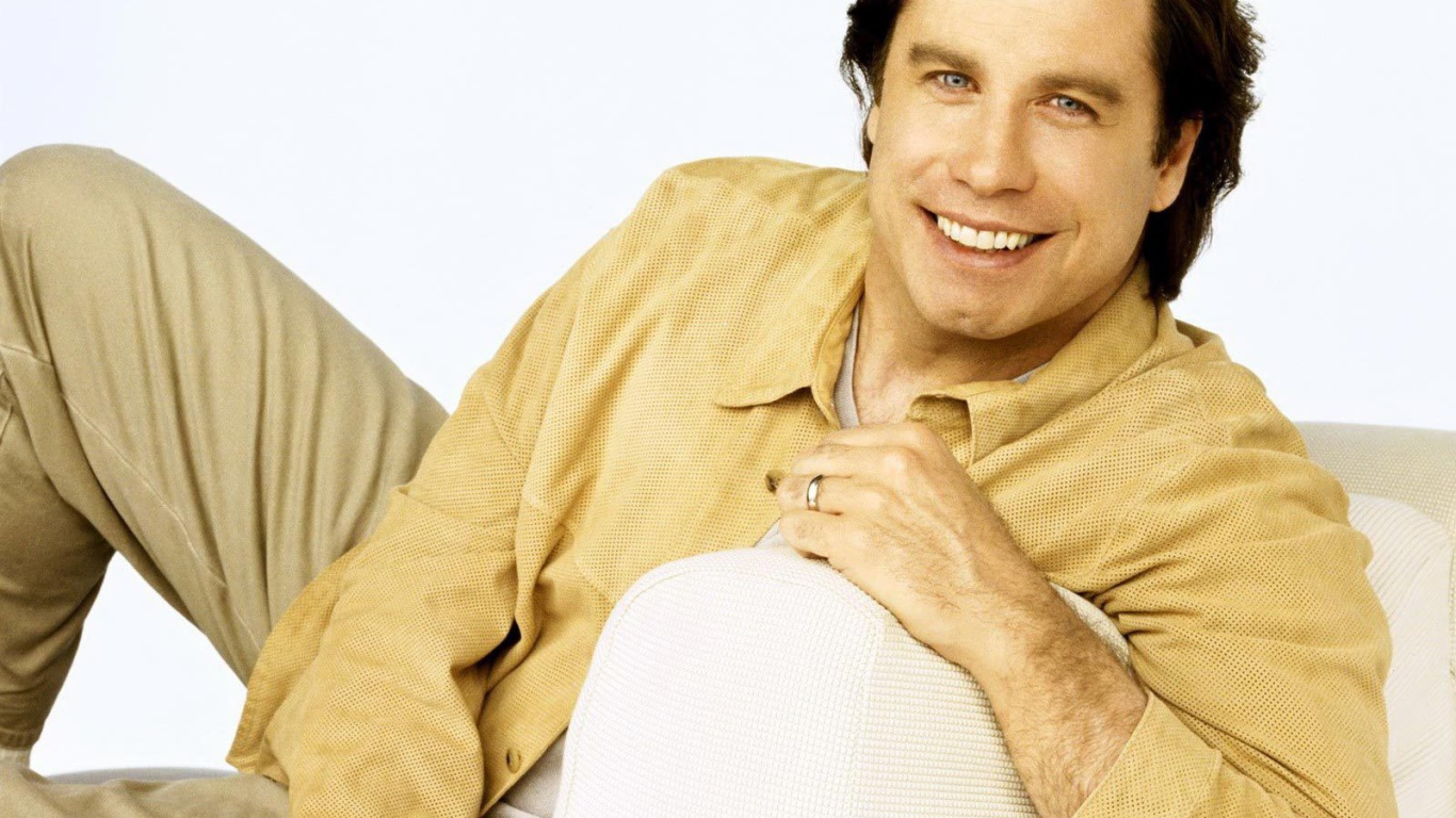 Известный Джон Траволта