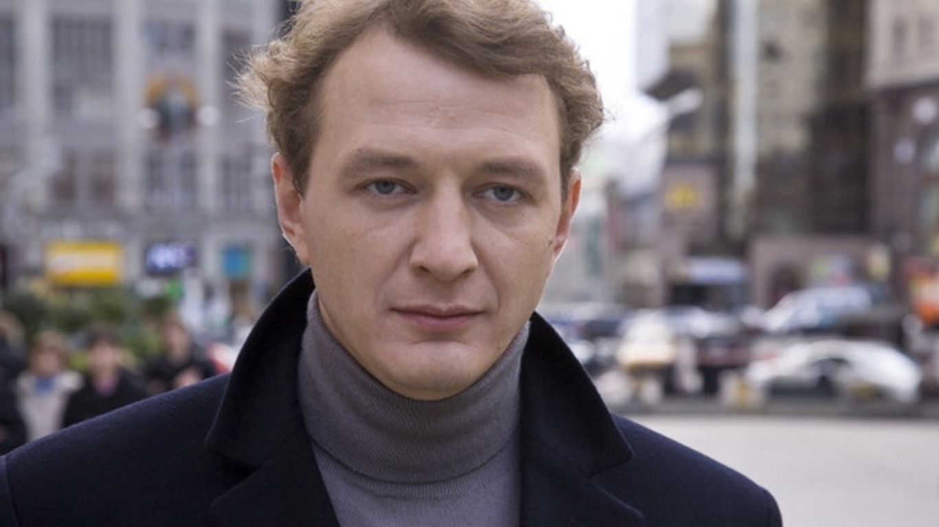 Известный артист Марат Башаров