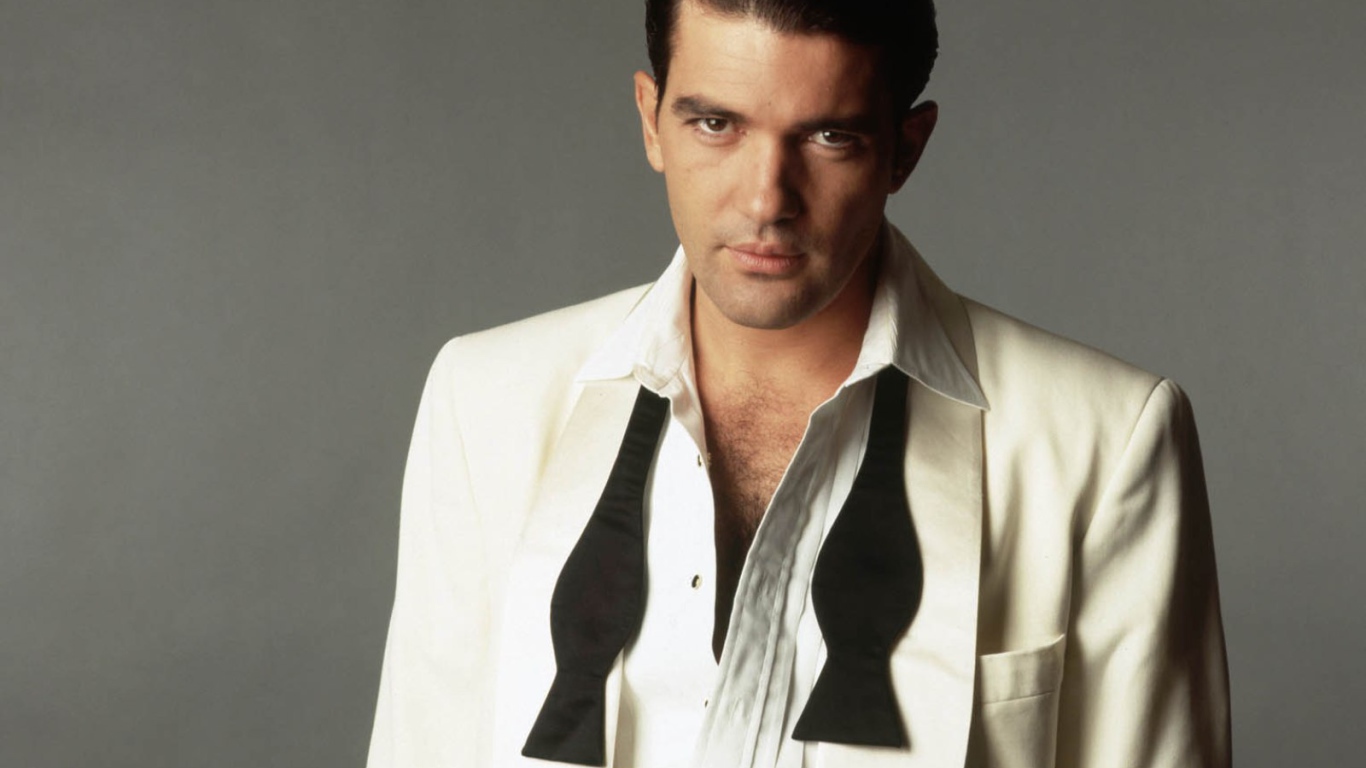 Популярный Актер Антонио Бандерас