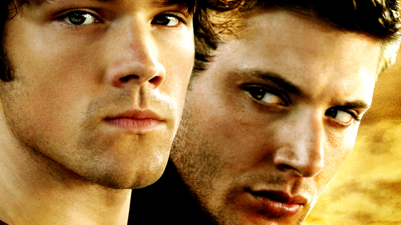 Популярный Джаред Падалеки