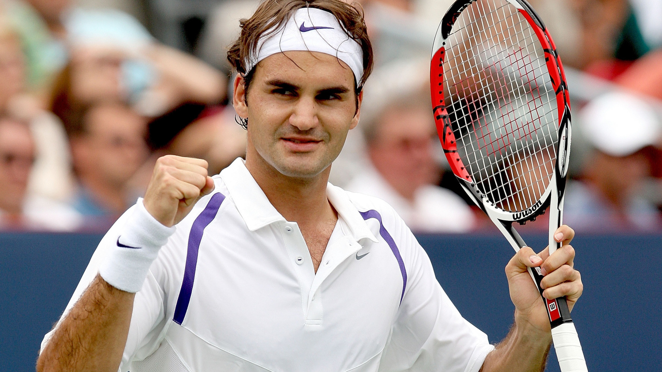 Роджер Федерер на теннисном корте