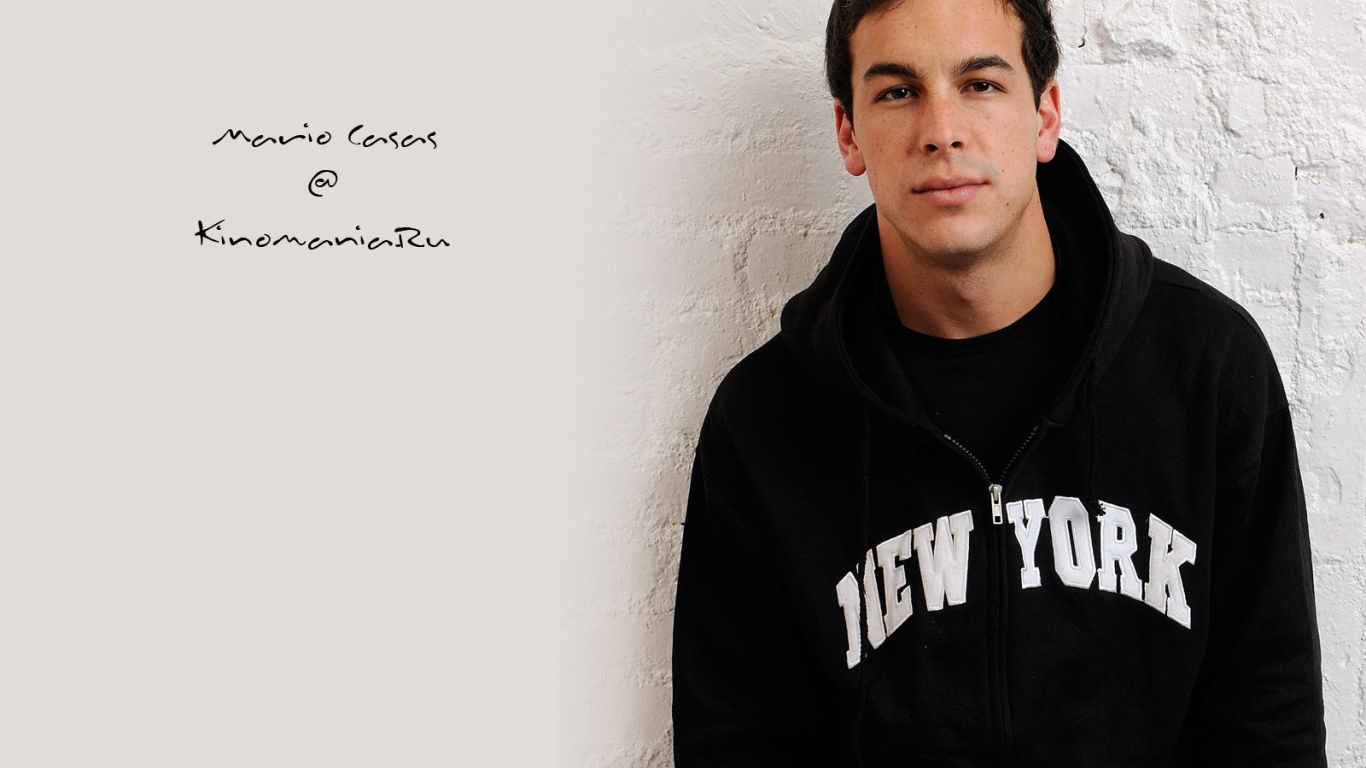 Знаменитый киноактер Марио Касас