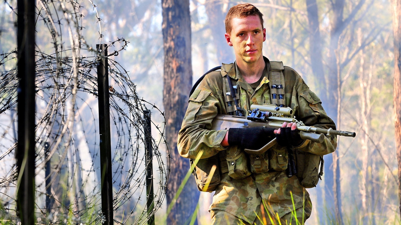 Солдат с винтовкой