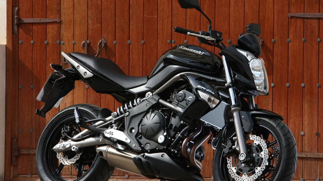 Красивый мотоцикл в москве Kawasaki ER-6n