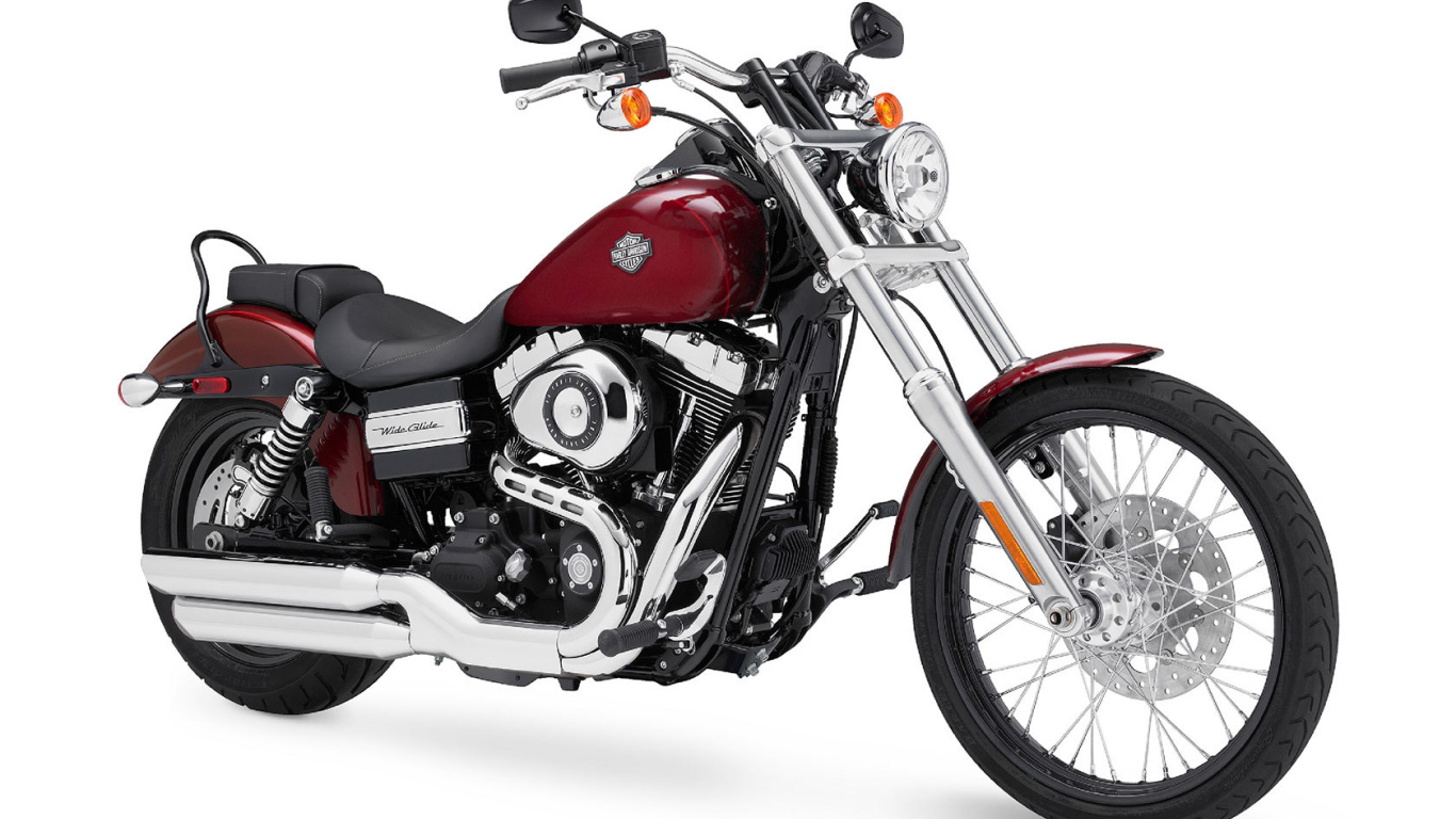 Быстрый мотоцикл Harley-Davidson Dyna Switchback