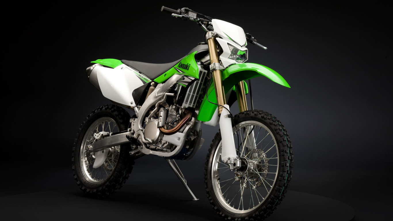 Быстрый мотоцикл Kawasaki KLX 450 R