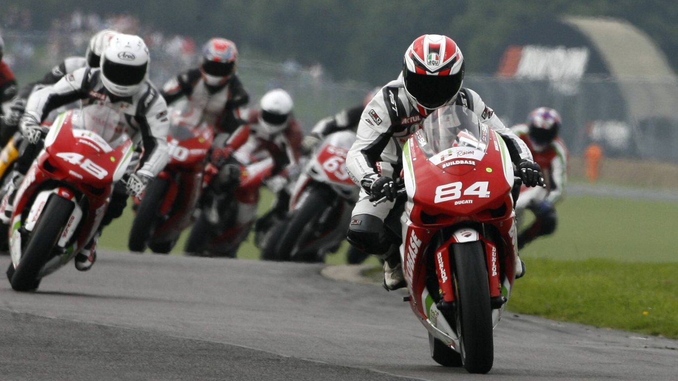 Невероятный мотоцикл Ducati Superbike 848 Evo