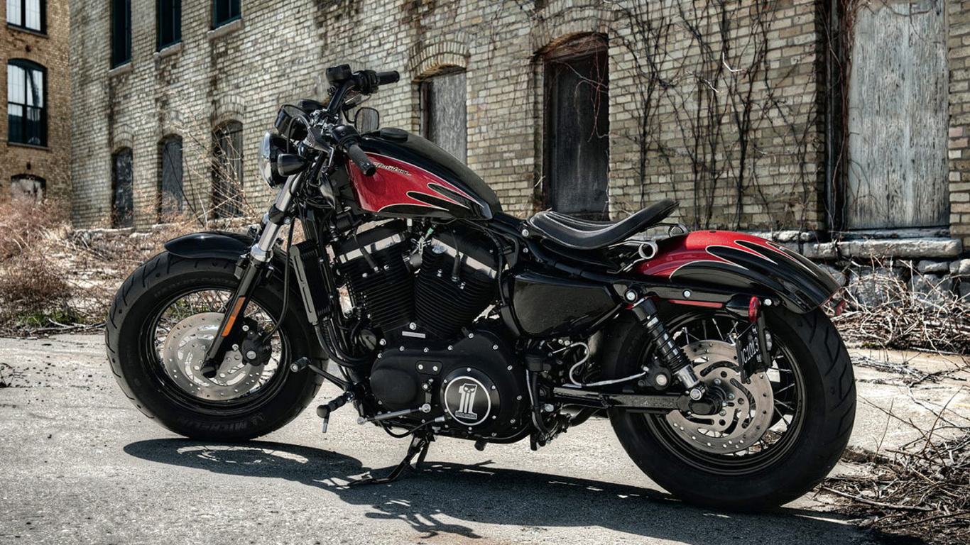 Невероятный мотоцикл Harley-Davidson XL 1200X Sportster Forty-Eight