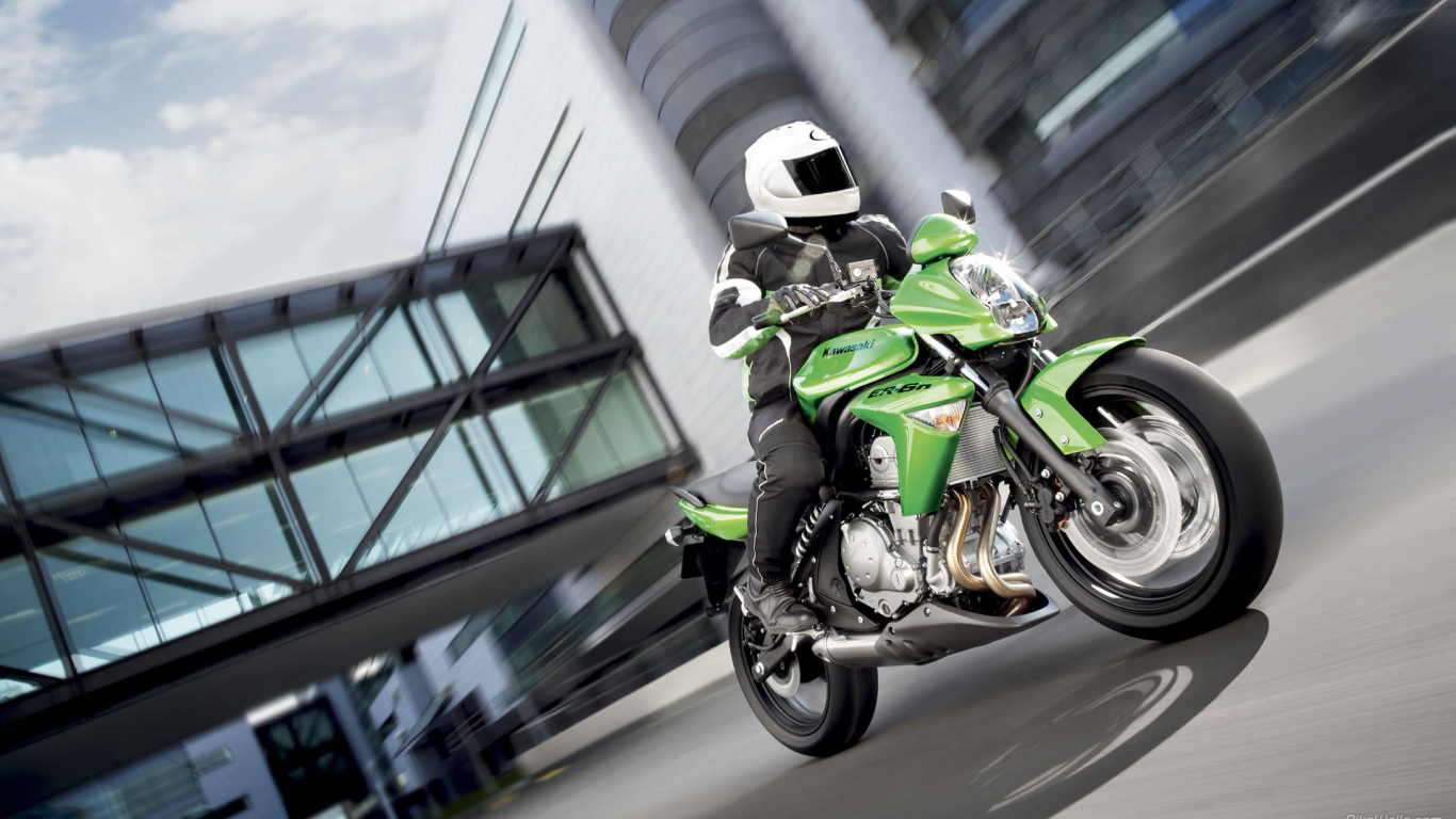 Невероятно быстрый мотоцикл Kawasaki ER-6f