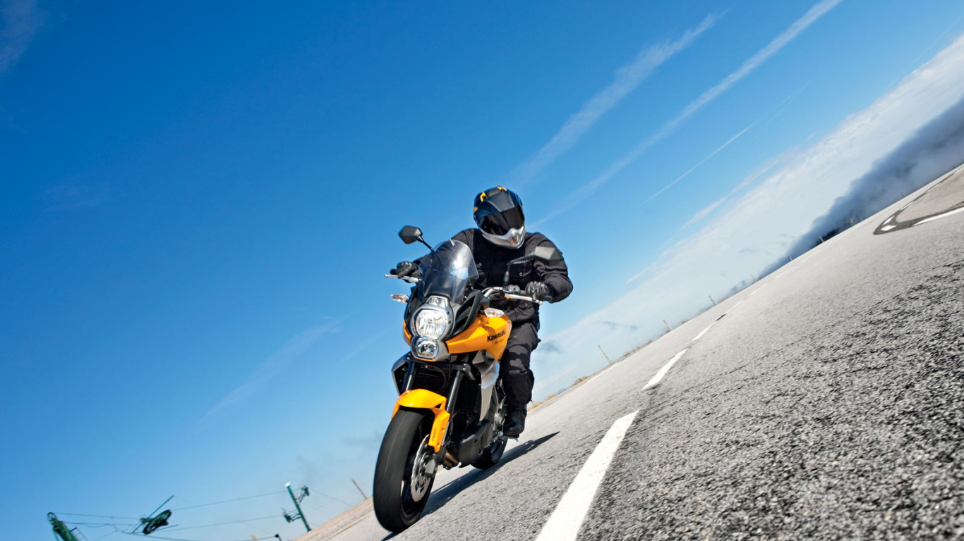 Невероятно быстрый мотоцикл Kawasaki Versys