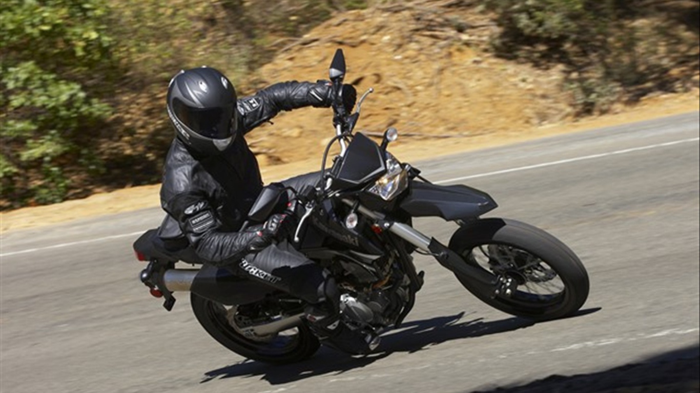 Новый мотоцикл Kawasaki KLX 250