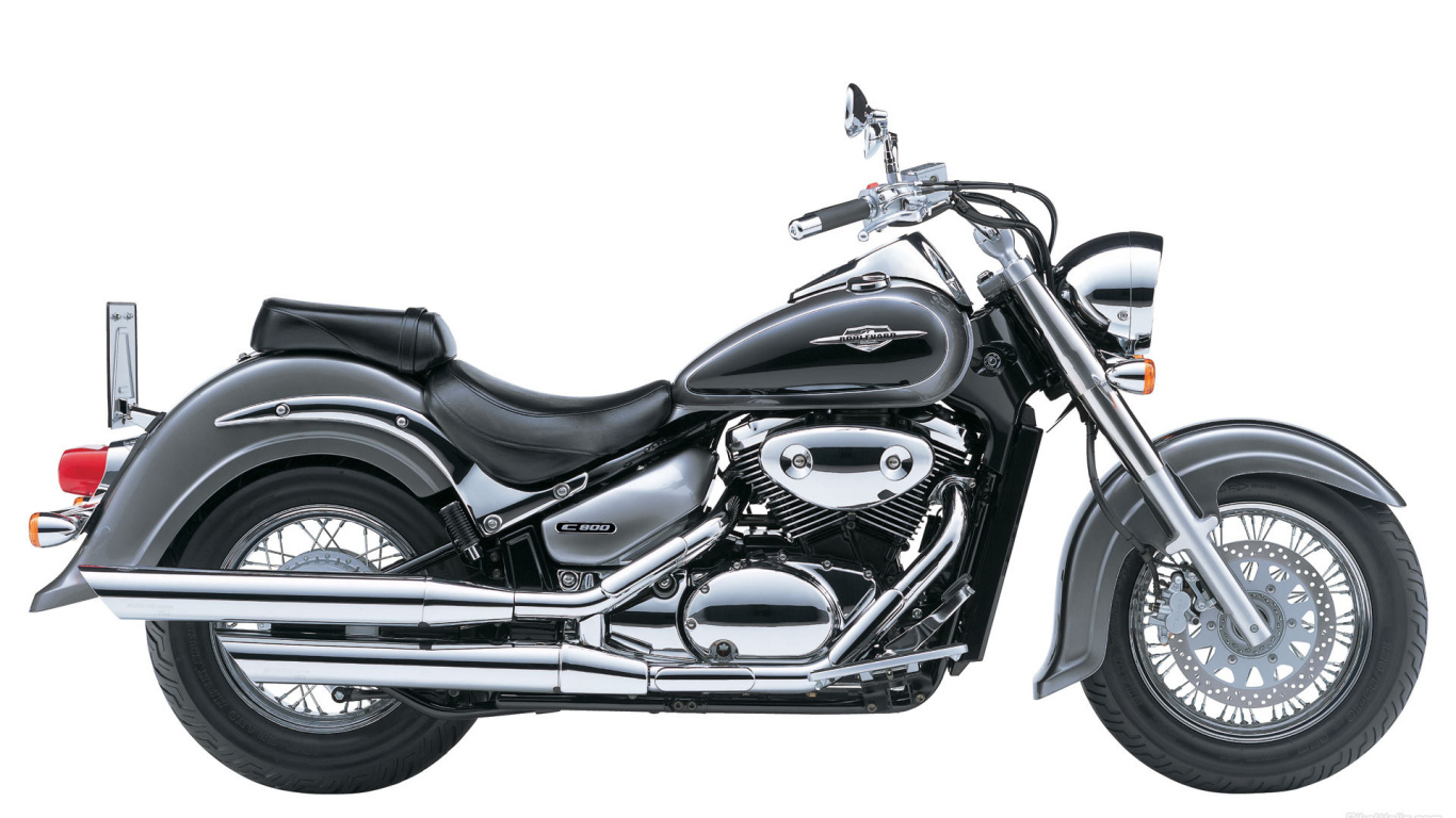 Новый надежный мотоцикл Suzuki Intruder C800C