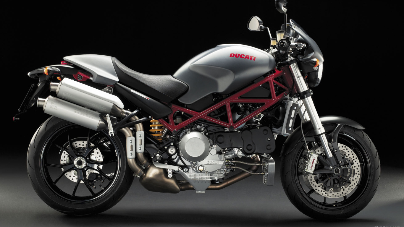 Популярный мотоцикл Ducati Monster 1200