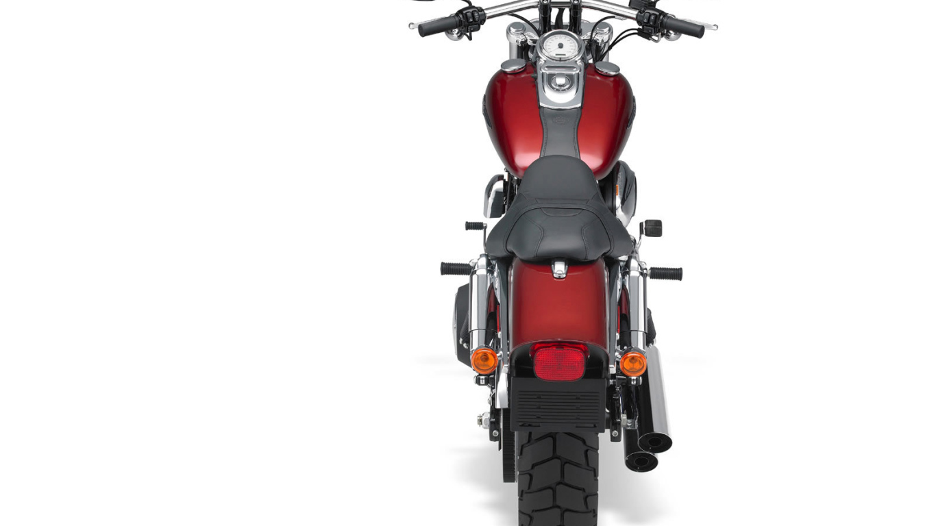 Популярный мотоцикл Harley-Davidson Dyna Fat Bob