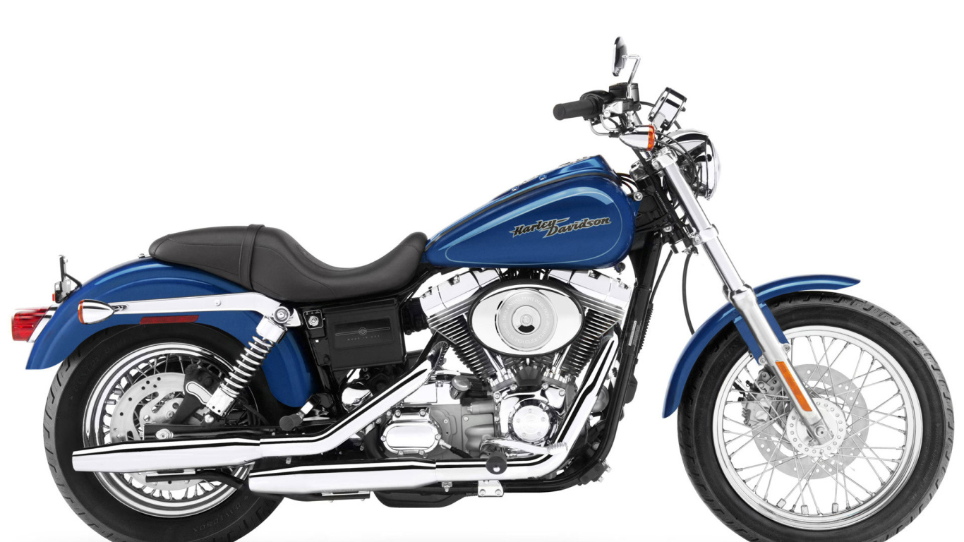 Популярный мотоцикл Harley-Davidson Dyna Super Glide Custom