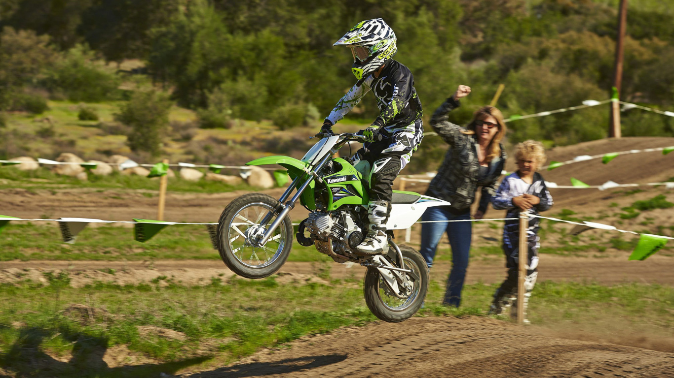 Надежный мотоцикл Kawasaki KLX 110