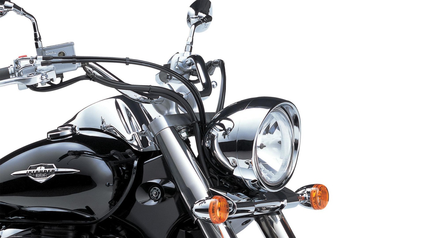 Надежный мотоцикл Suzuki Intruder C1500T