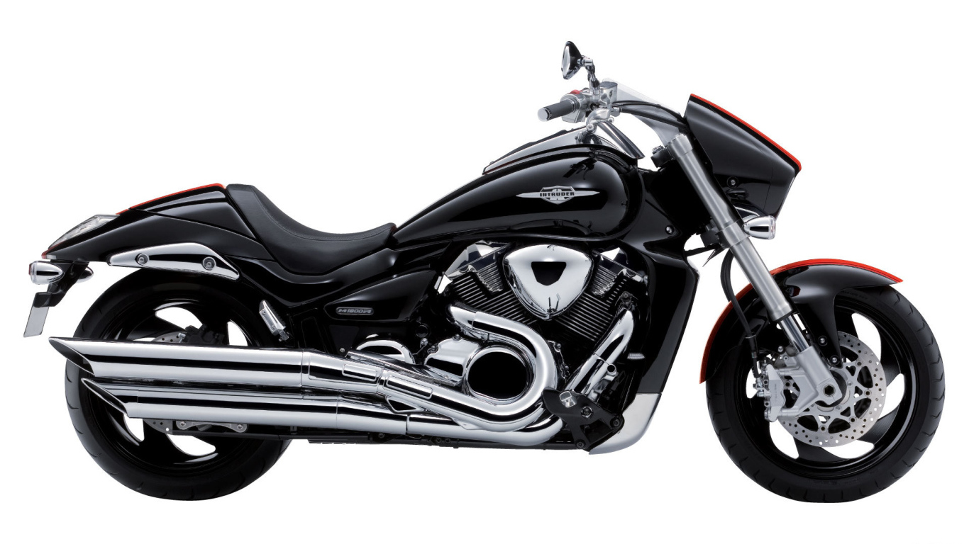 Надежный мотоцикл Suzuki Intruder M1800 R