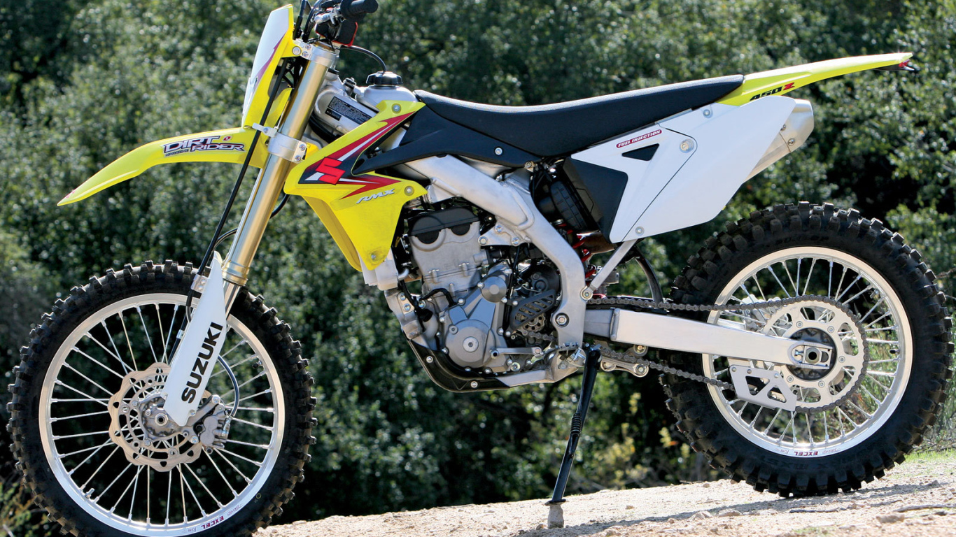 Надежный мотоцикл Suzuki RMX 450 Z