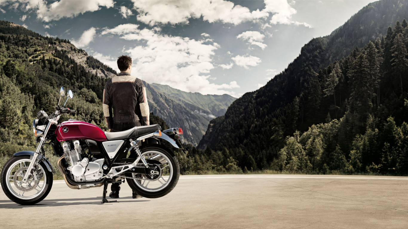 Тест-драйв мотоцикла Honda CB 1100