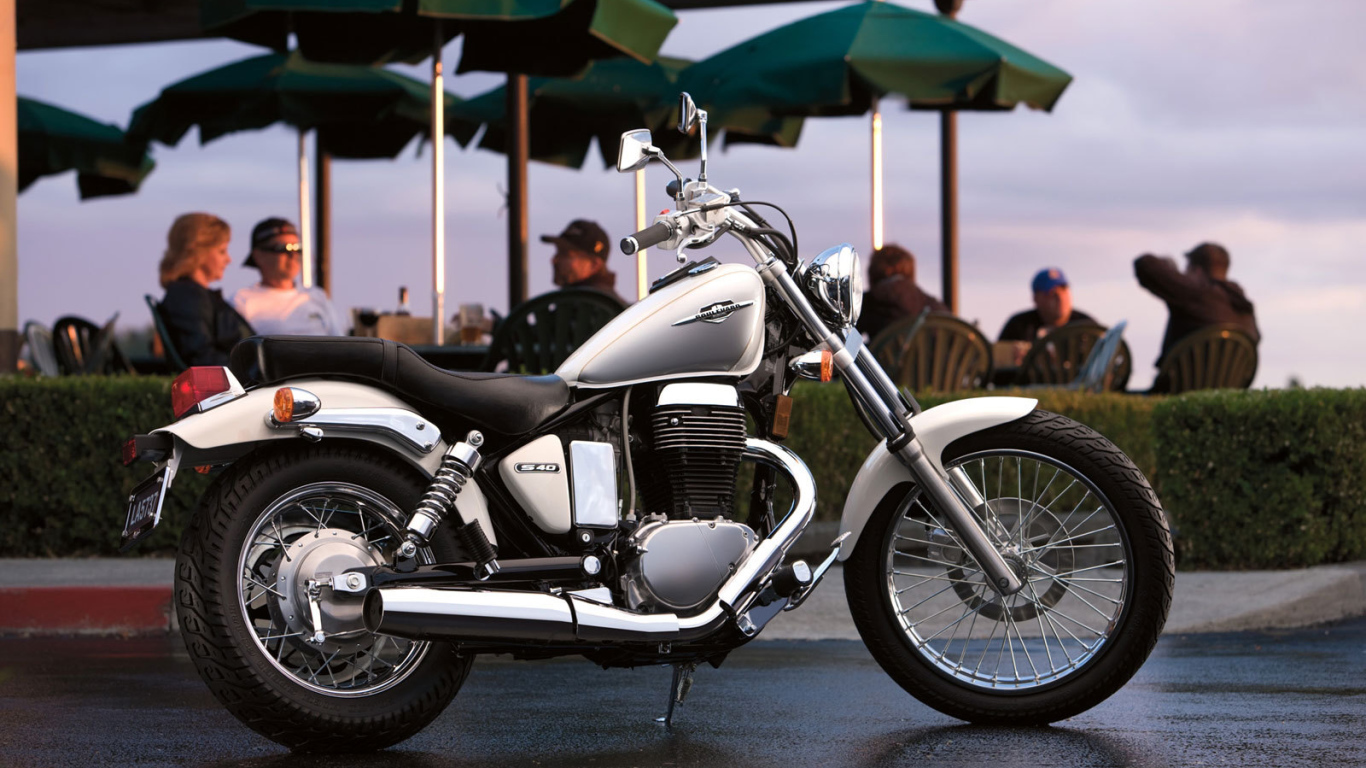 Новый мотоцикл Suzuki Boulevard S 40