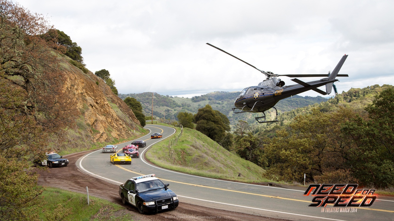 Момент из фильма Need for Speed Жажда скорости