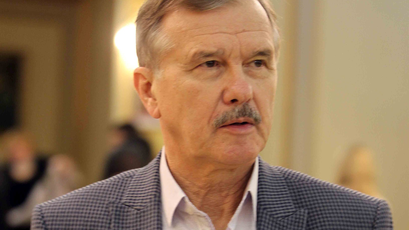 Рождённая революцией