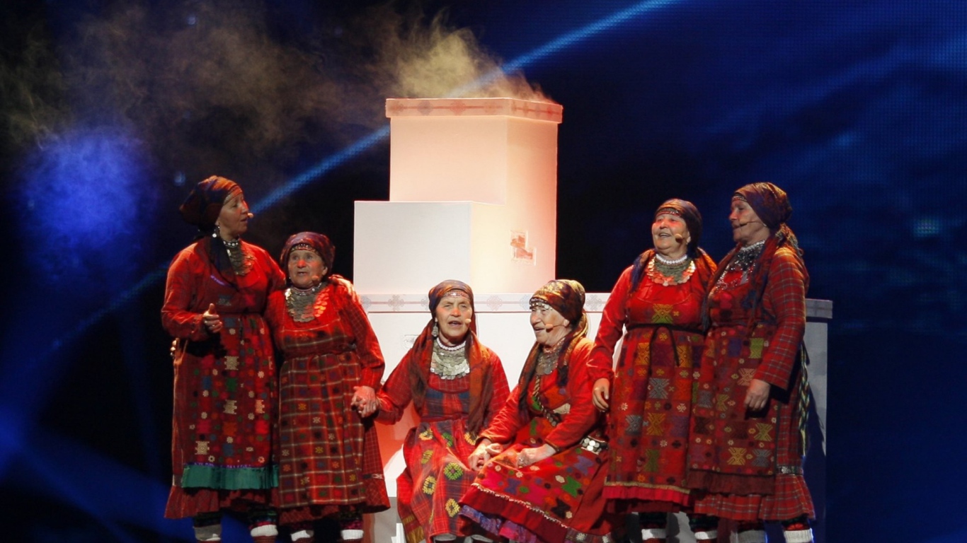 Шесть бабушек