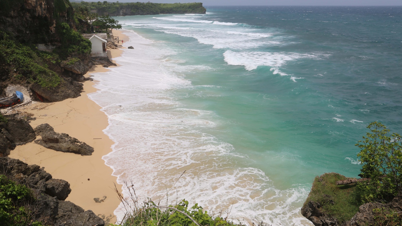 Белый пляж на Бали