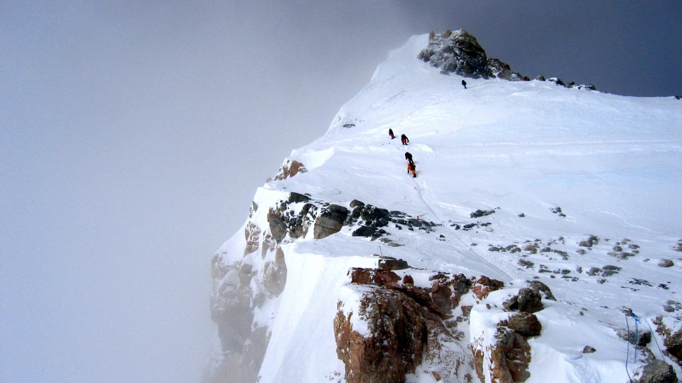 Вершина горы уже близко