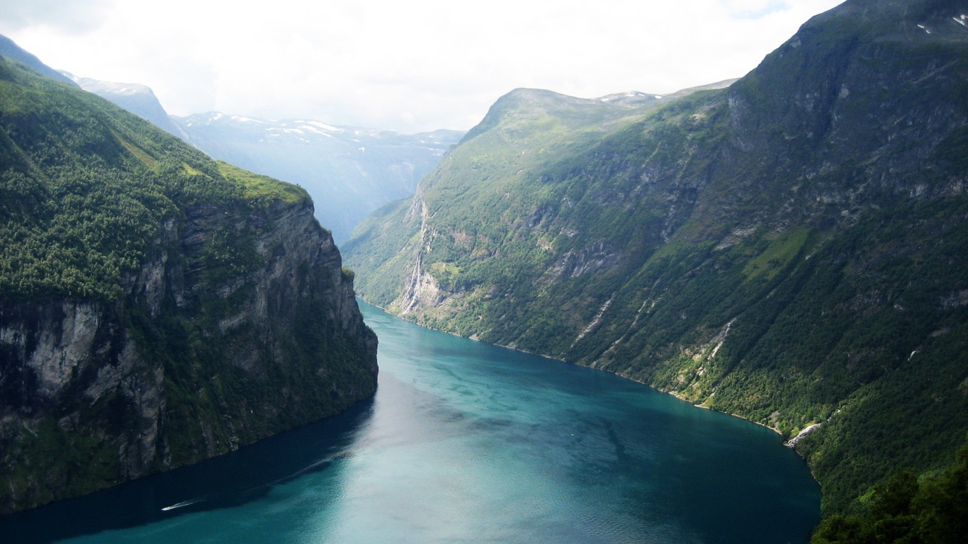 Великолепный фьорд в Норвегии