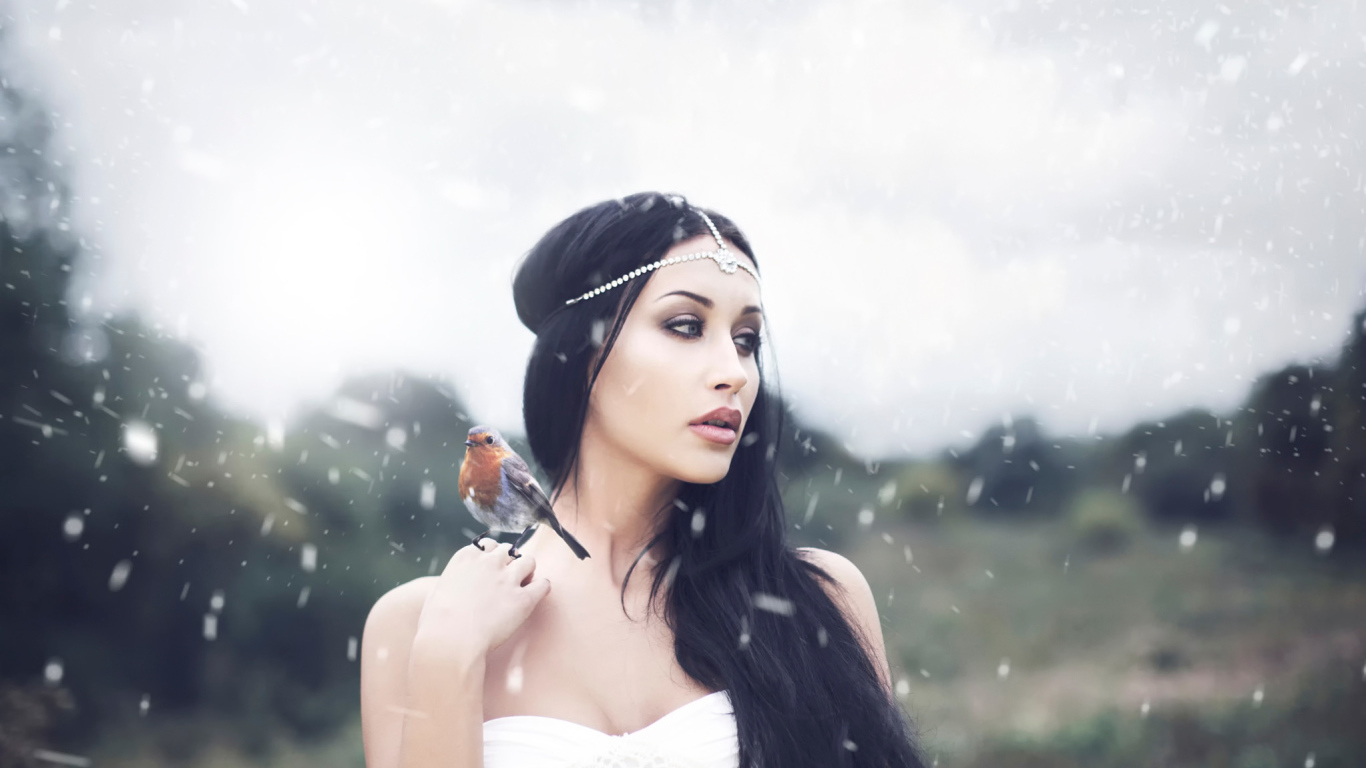 Птица на плече