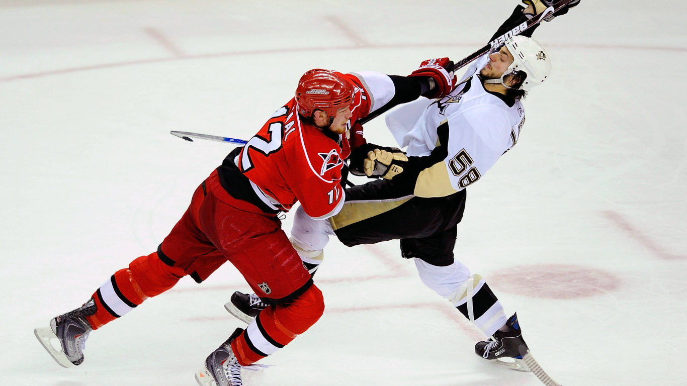 Хоккеист Эрик Стаал