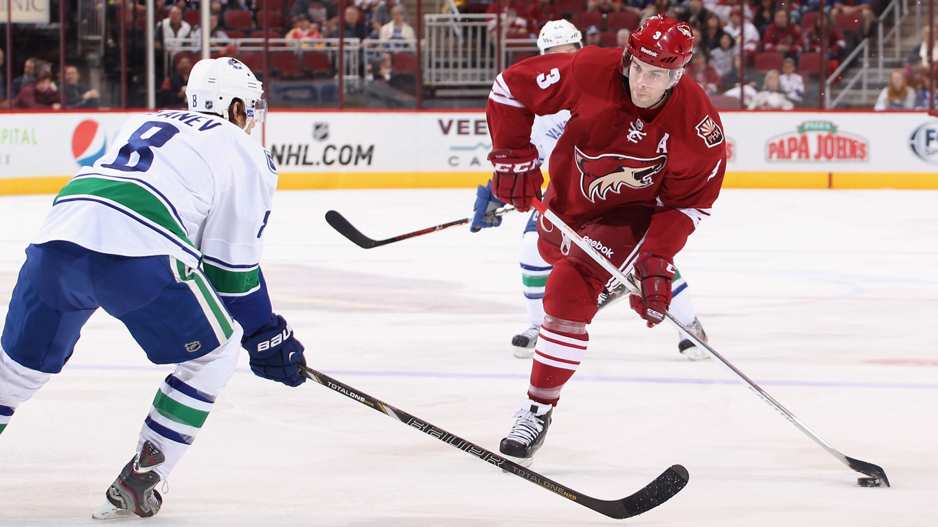 Хоккеист Кейт Яндл