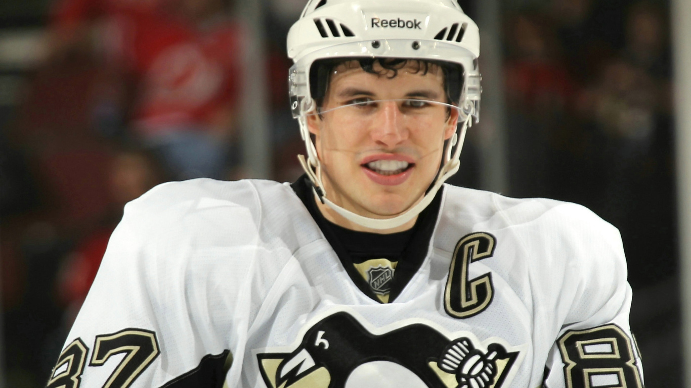 Сидни Кросби забил