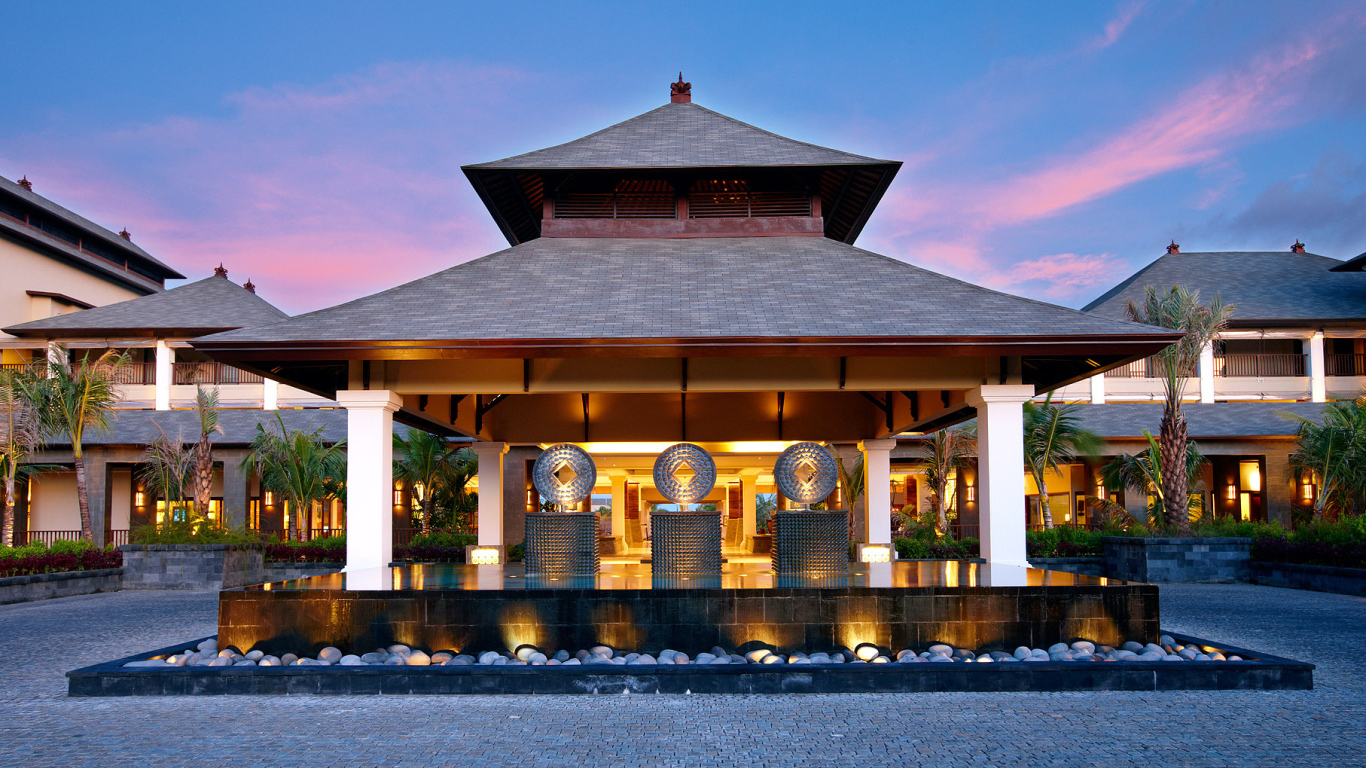 Роскошный отель на Бали