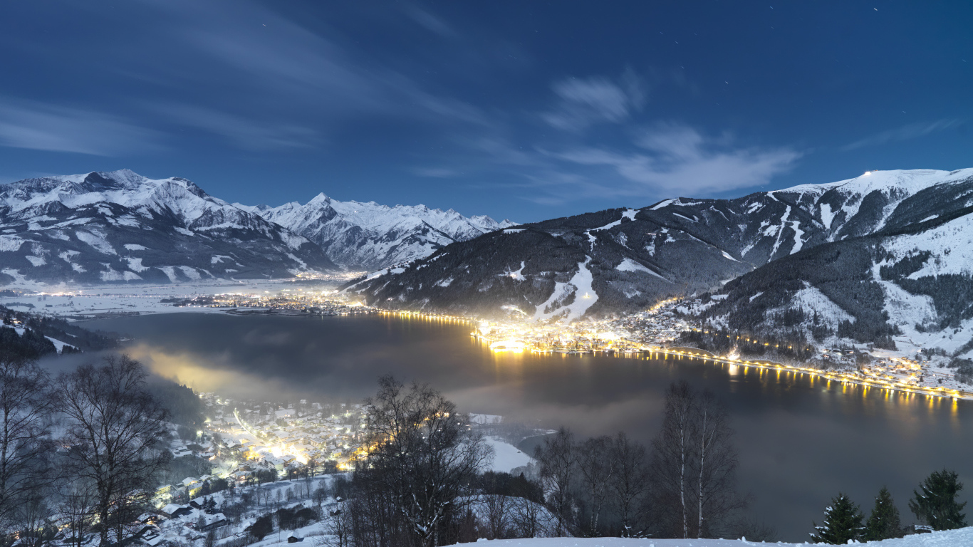 Вечернее сияние на курорте Цель-ам-Зее, Австрия