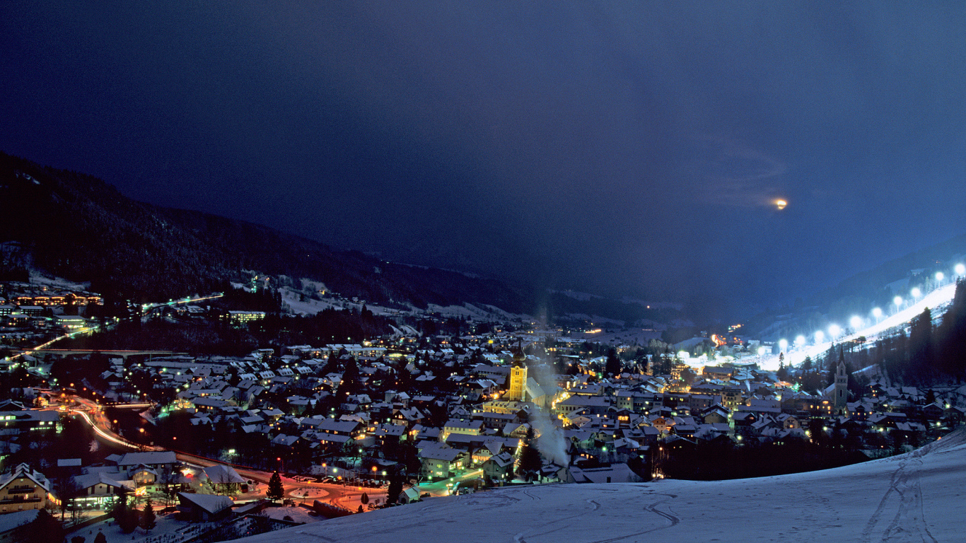 Ночь на горнолыжном курорте Шладминг, Австрия
