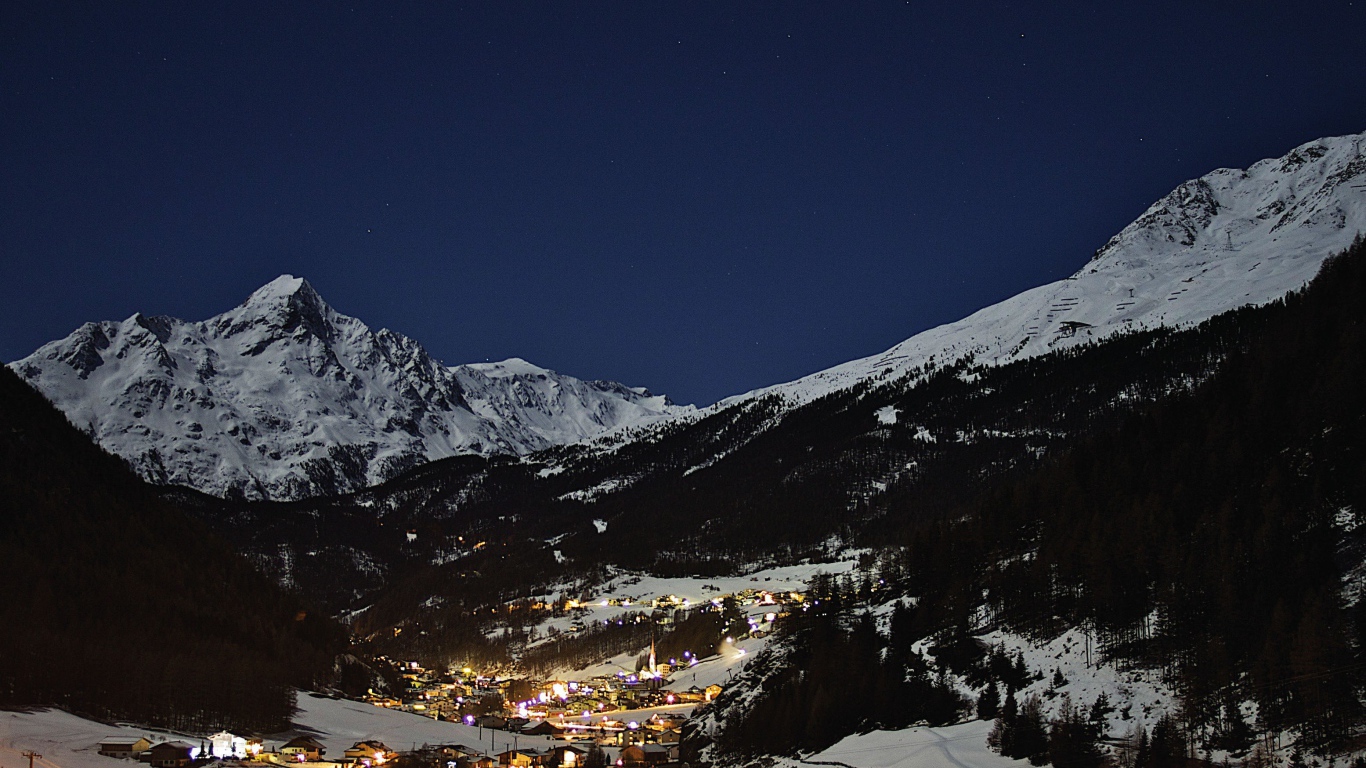 Ночь на горнолыжном курорте Зёльден, Австрия