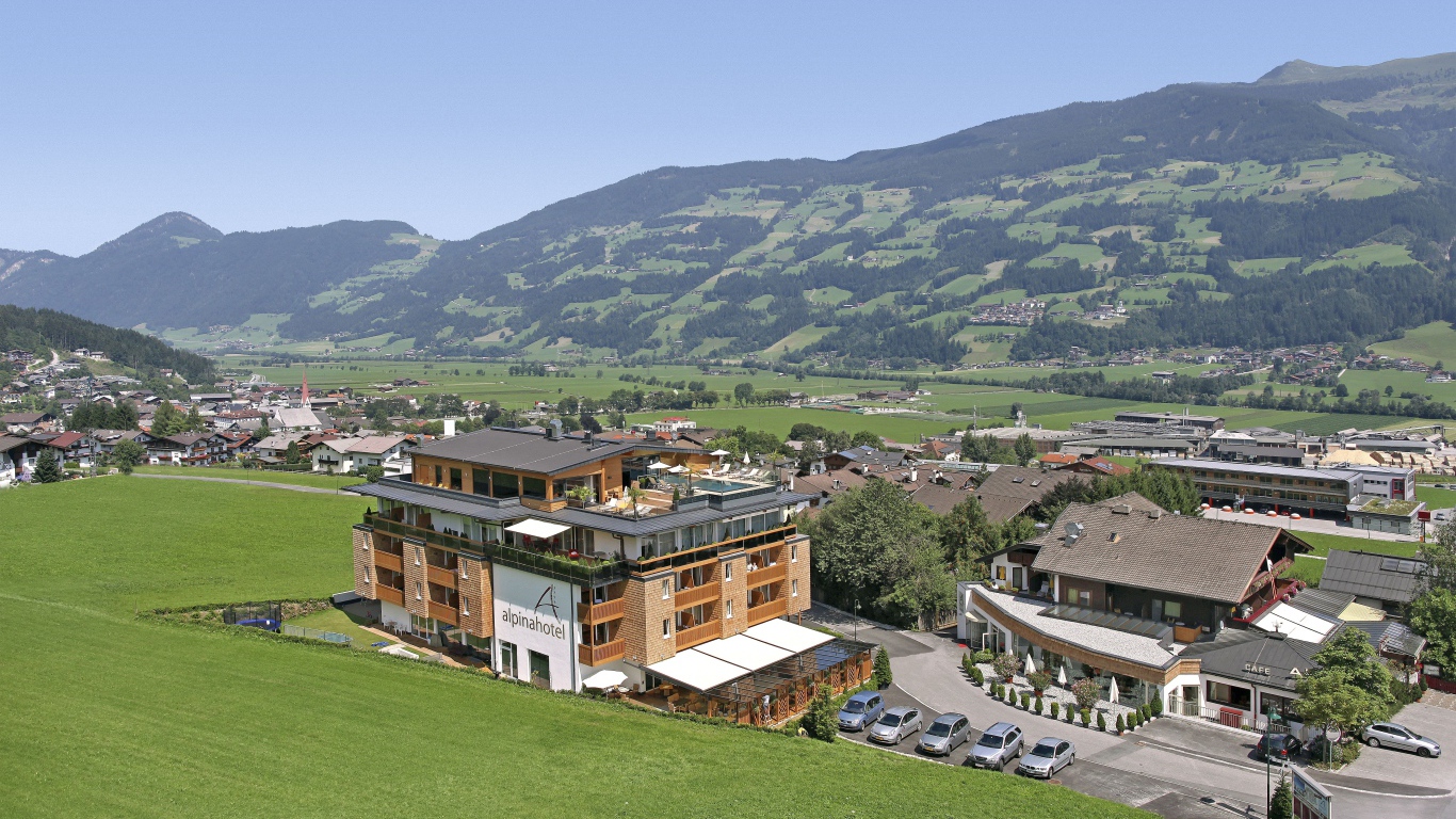 Панорама на курорте Тельфс-Бюхен, Австрия