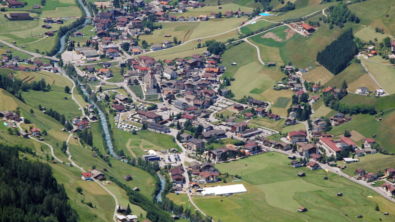 Панорама в городе Нойштифт, Австрия