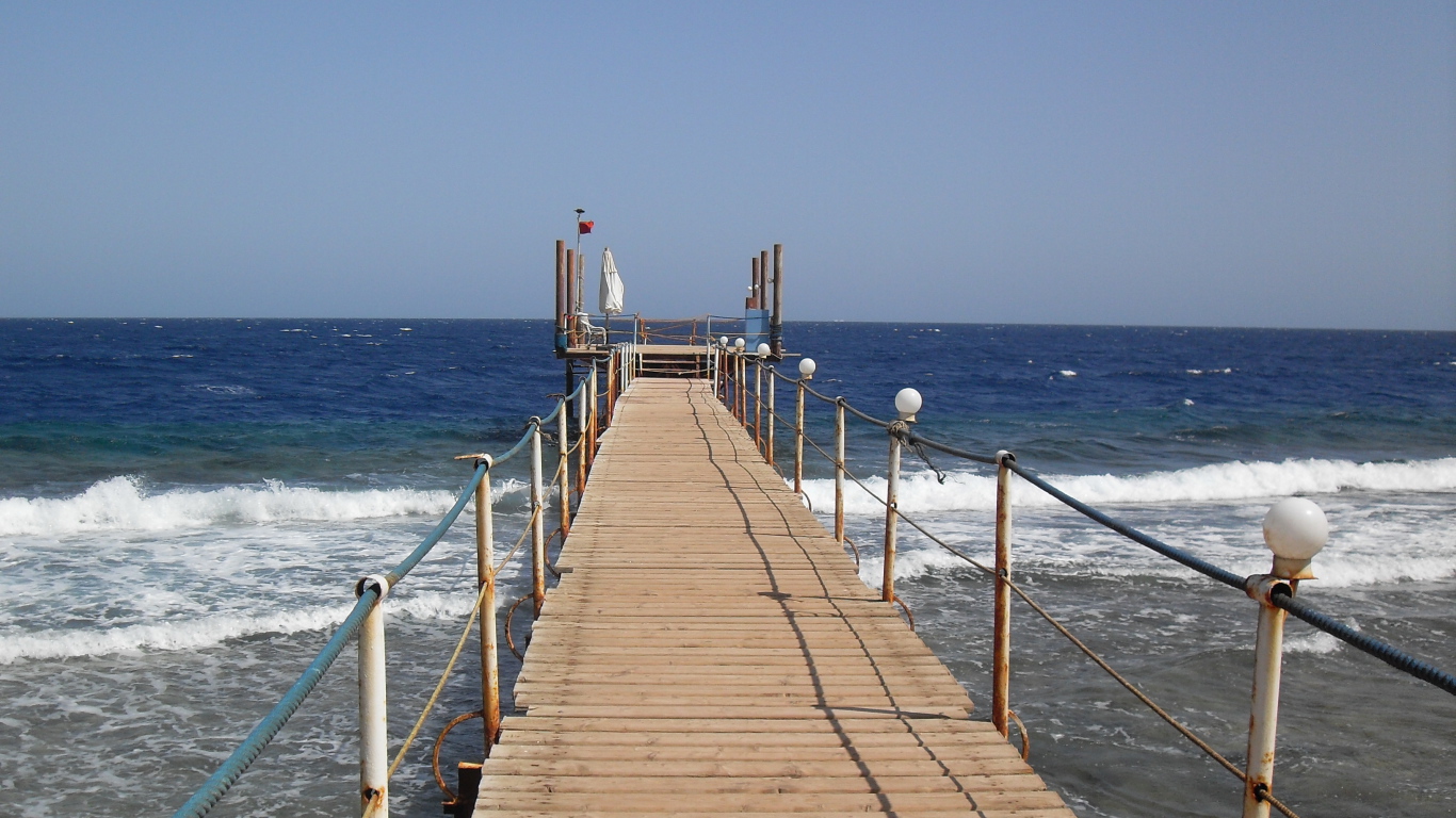 Причал на курорте Марса Алам, Египет