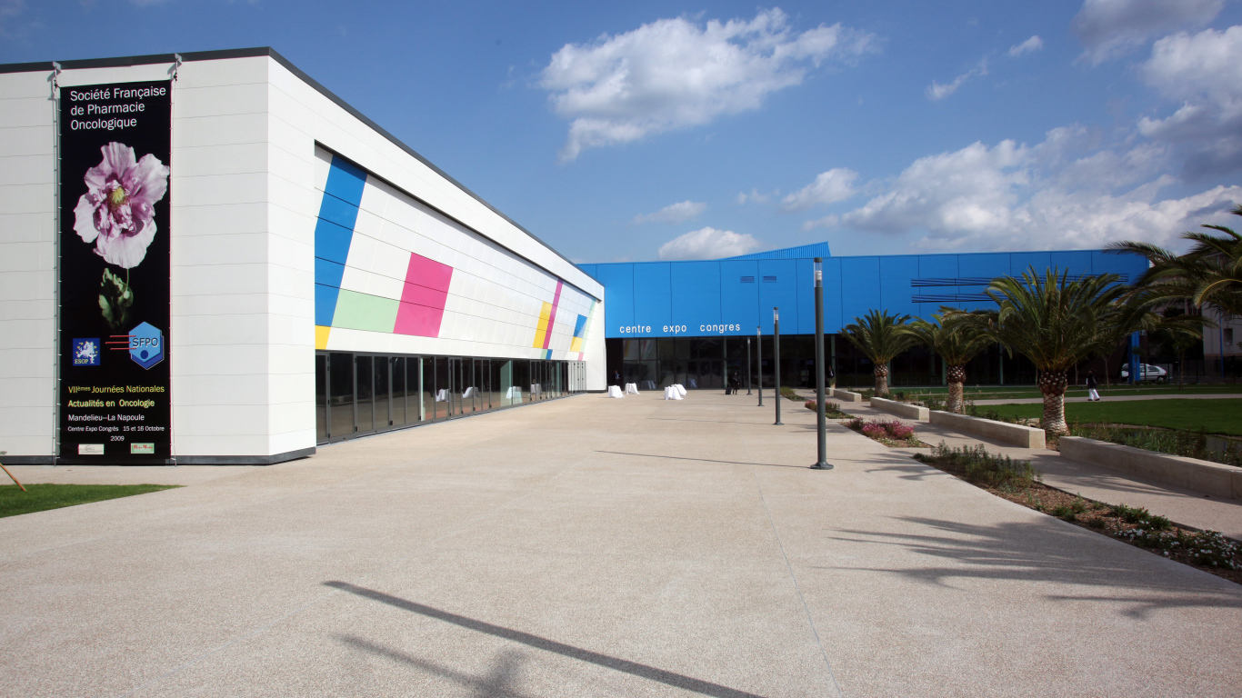 Экспоцентр на курорте Манделье ля Напуль, Франция