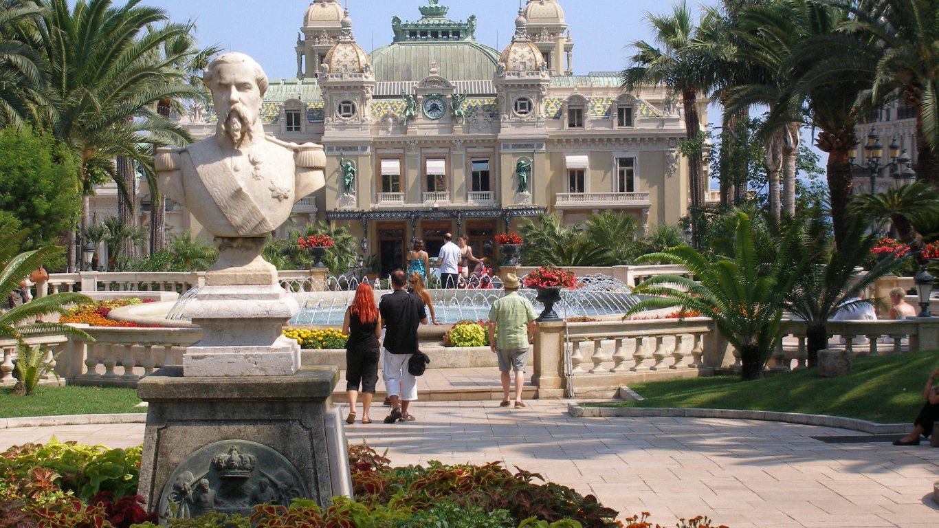 Памятник в Монте-Карло, Франция