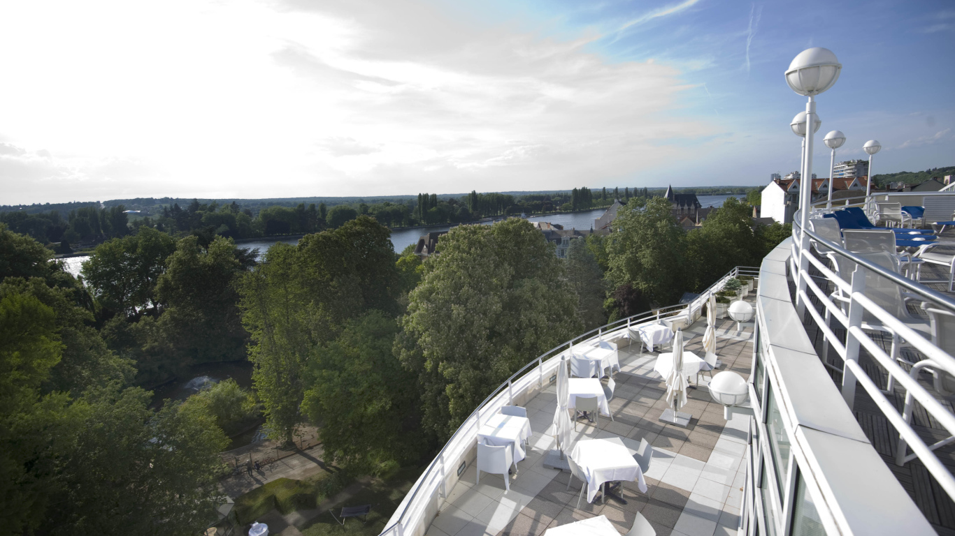 Ресторан в городе Виши, Франция