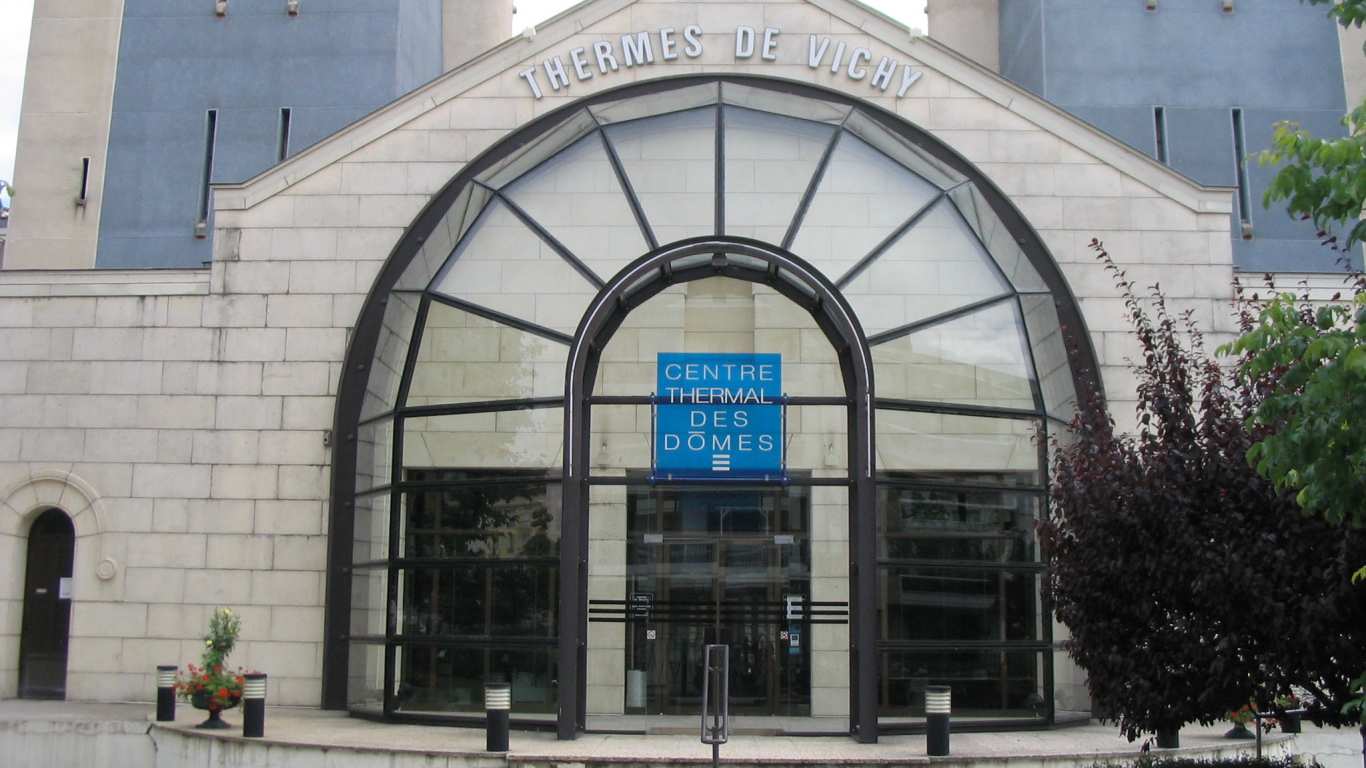 Термальный центр в городе Виши, Франция