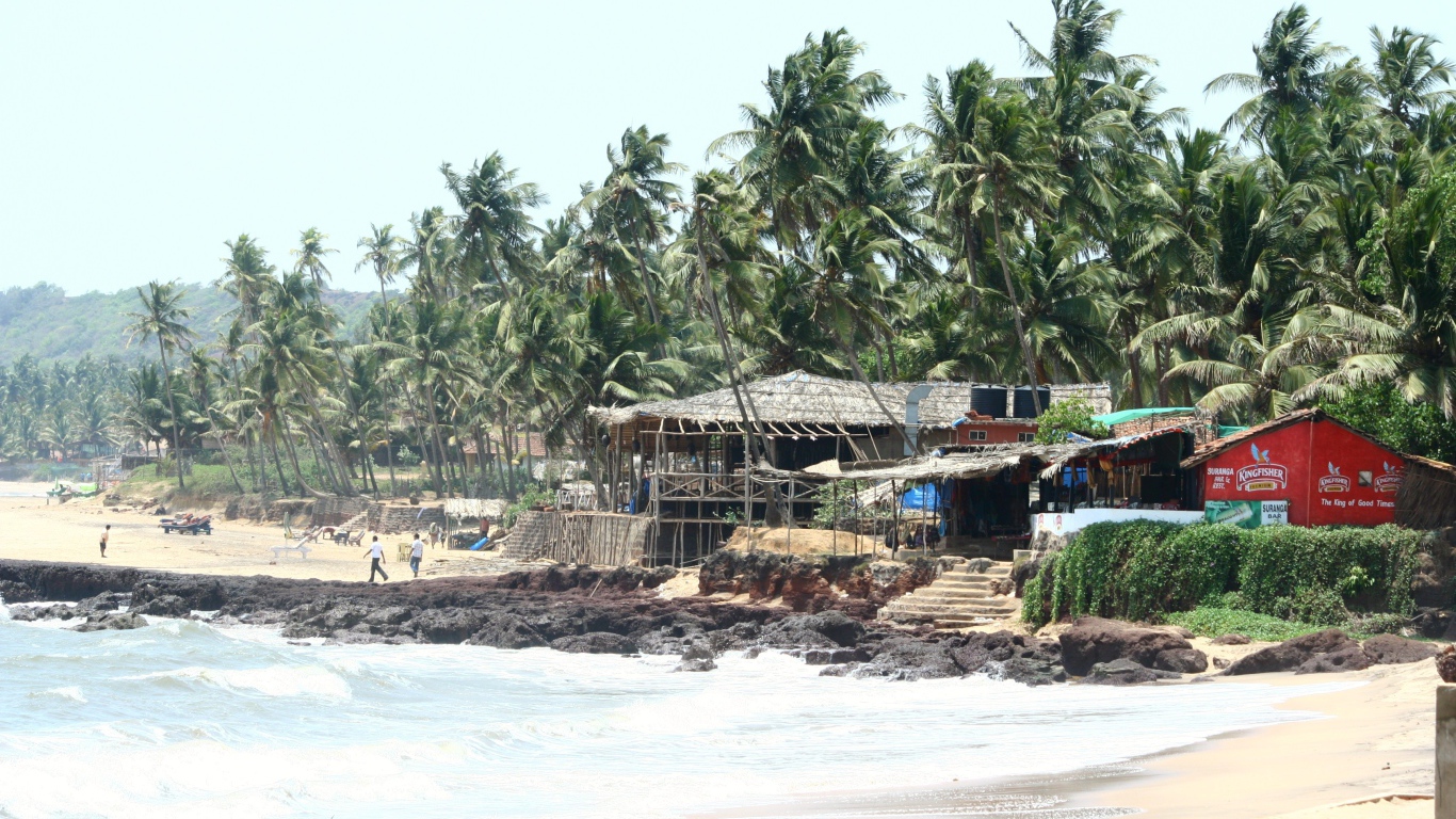 Отпуск на пляжах в Анджуне