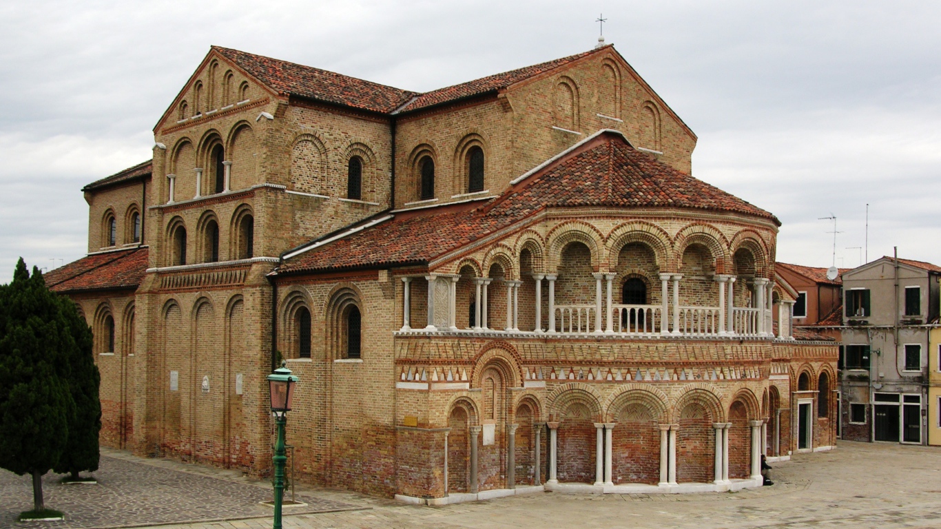 Католическая церковь на острове Мурано, Италия